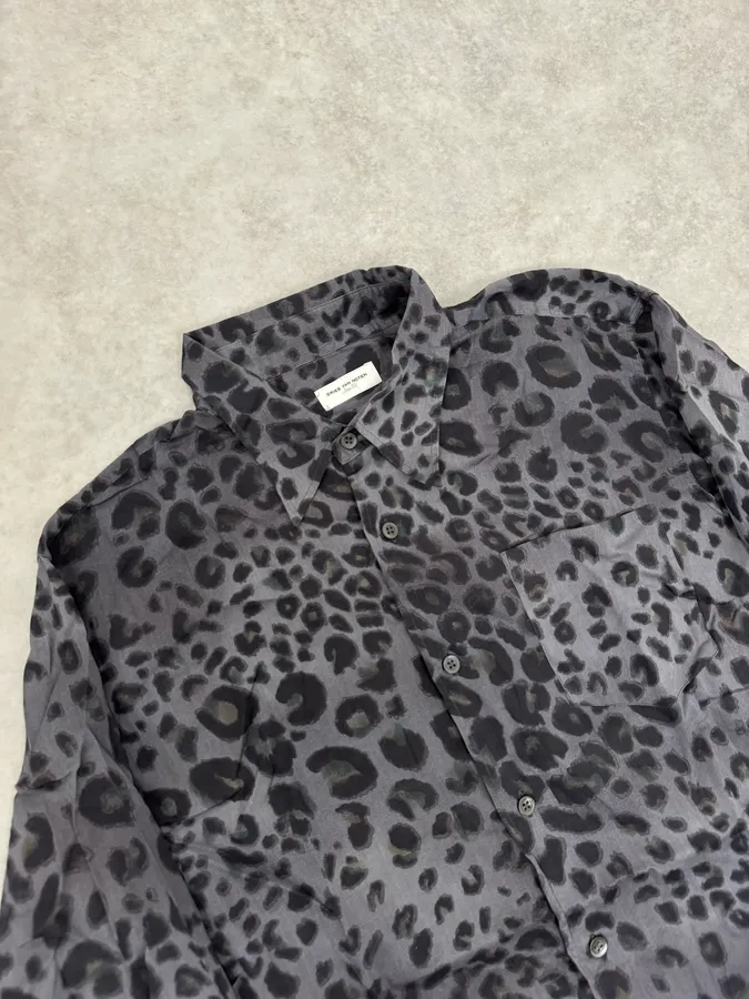 2000s Dries Van Noten Leopard Print Grey Shirt - Image 5
