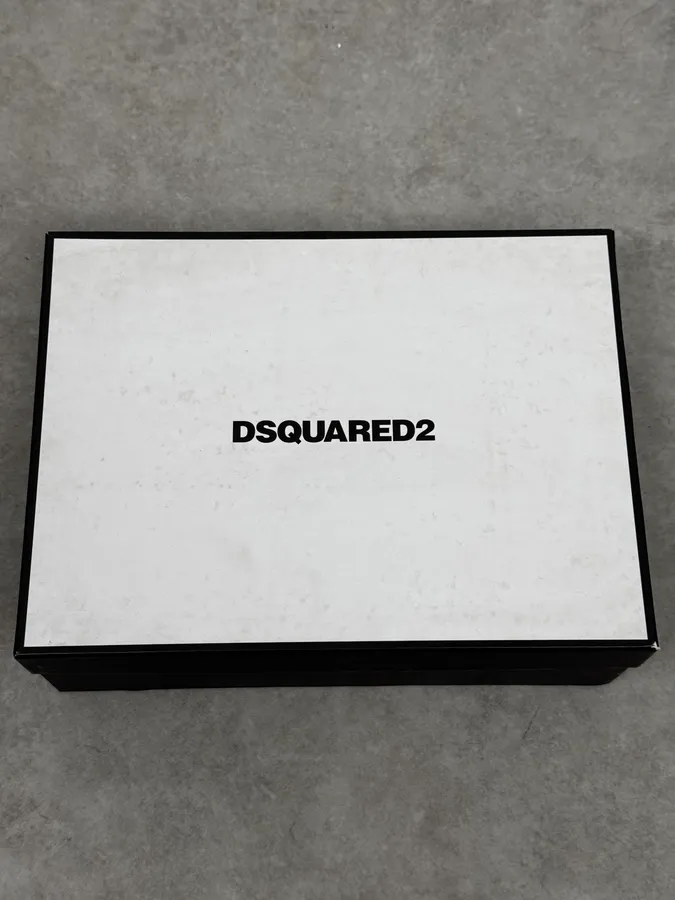 2000s Dsquared2 Black & Burgundy Red Leather Boots - Image 8