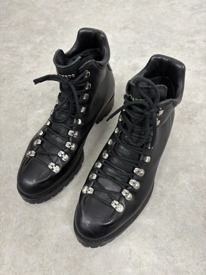 2000s Dsquared2 Black Leather Boots - Image 3