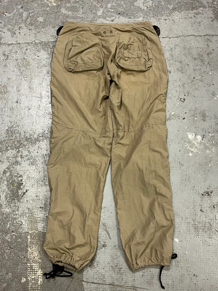2000s Dsquared2 Full Zip Cargo Beige Pants - Image 7