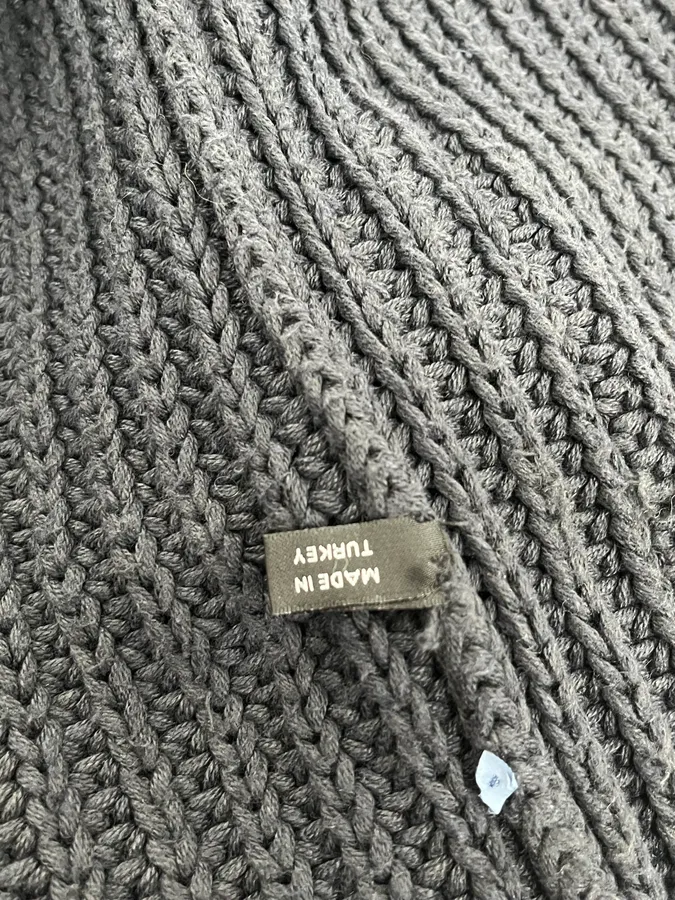 2000s Emporio Armani Navy Wool Cardigan Sweater - Image 11