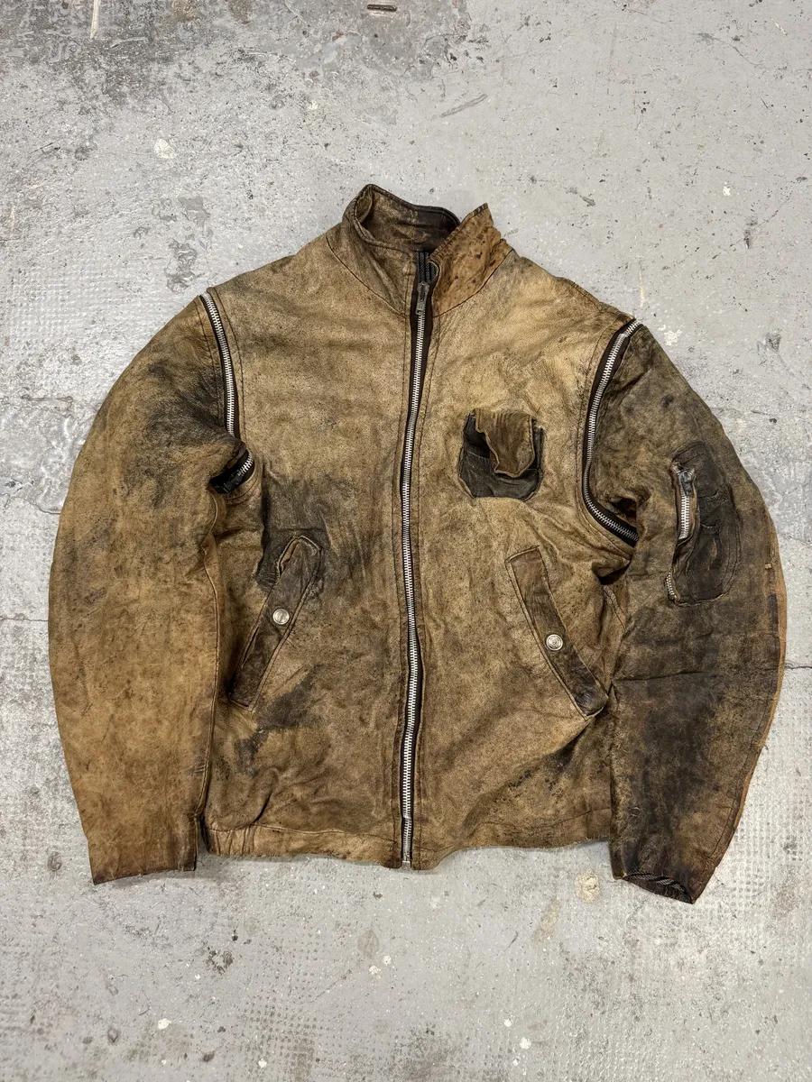 2000s Eroded Brown Archive Leather Jacket with Detachable Sleeves - Image 2