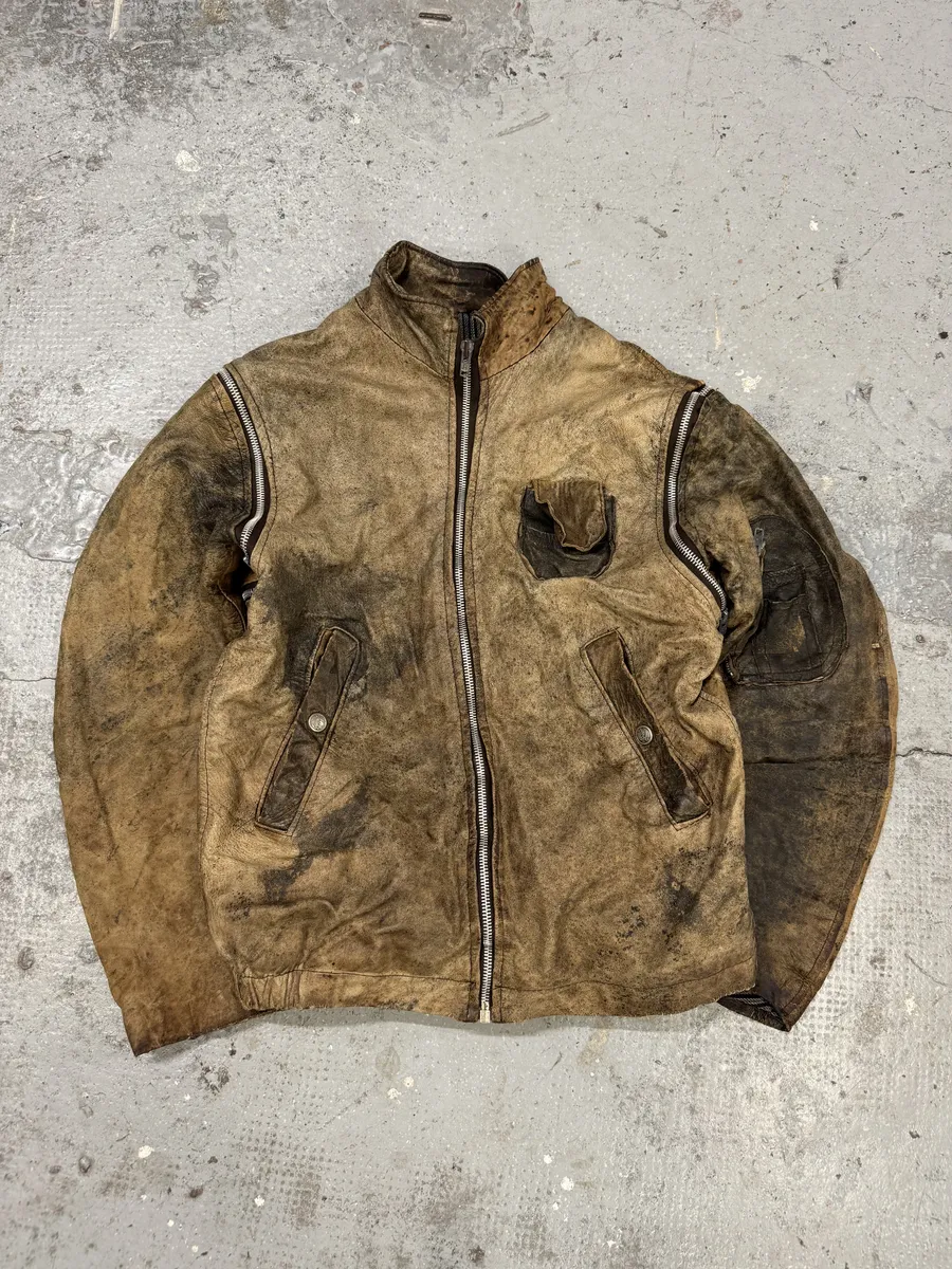 2000s Eroded Brown Archive Leather Jacket with Detachable Sleeves - Image 9