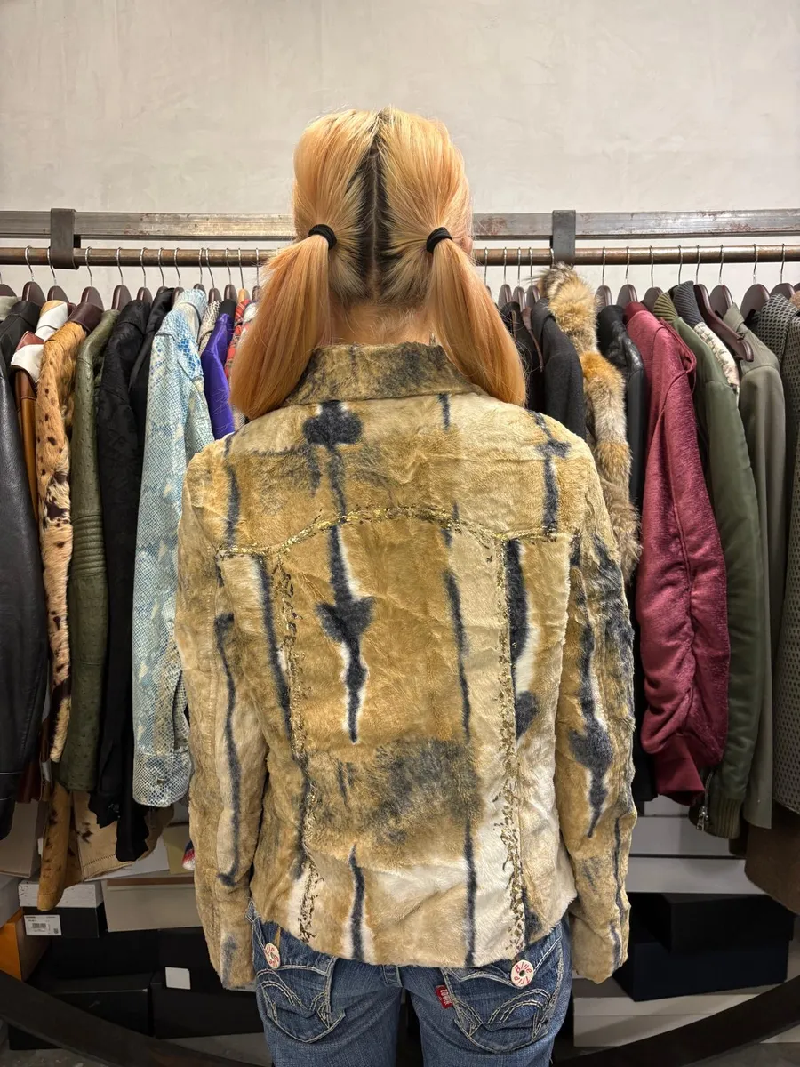 2000s Faux Fur Beige & Blue Irregular Jacket - Image 3