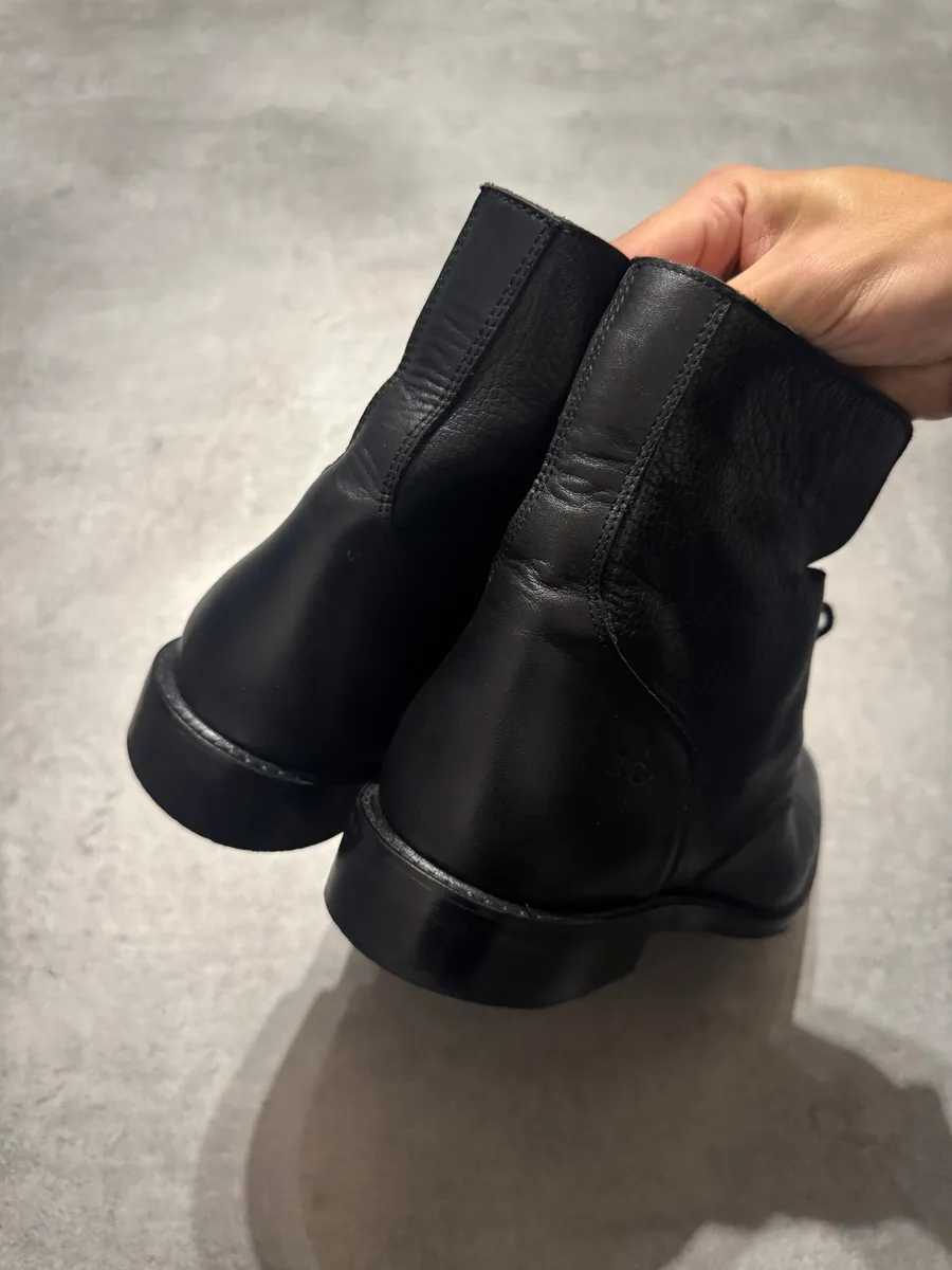 2000s Galliano Leather Paralle Black Boots - Image 7