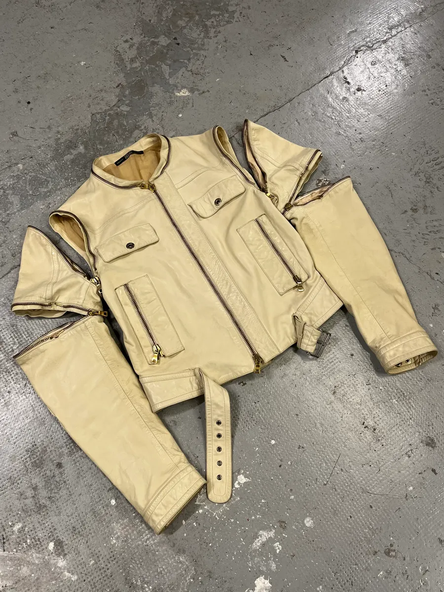 2000s Gianfranco Ferré Beige Biker Leather Jacket with Detachable Arm Zips - Image 4