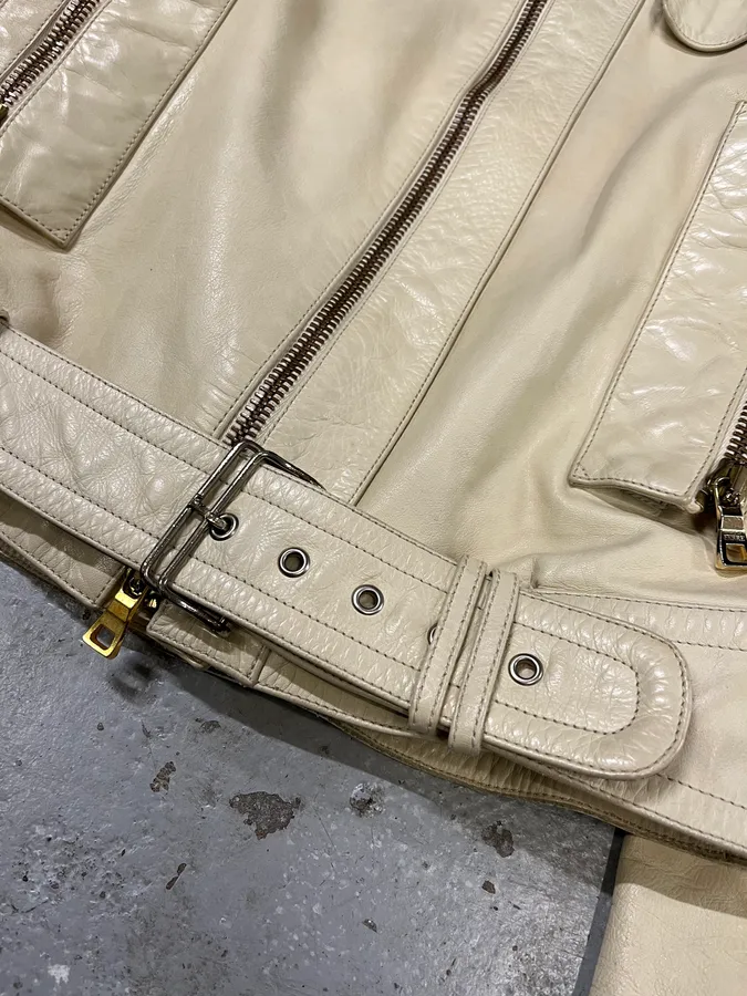 2000s Gianfranco Ferré Beige Biker Leather Jacket with Detachable Arm Zips - Image 7