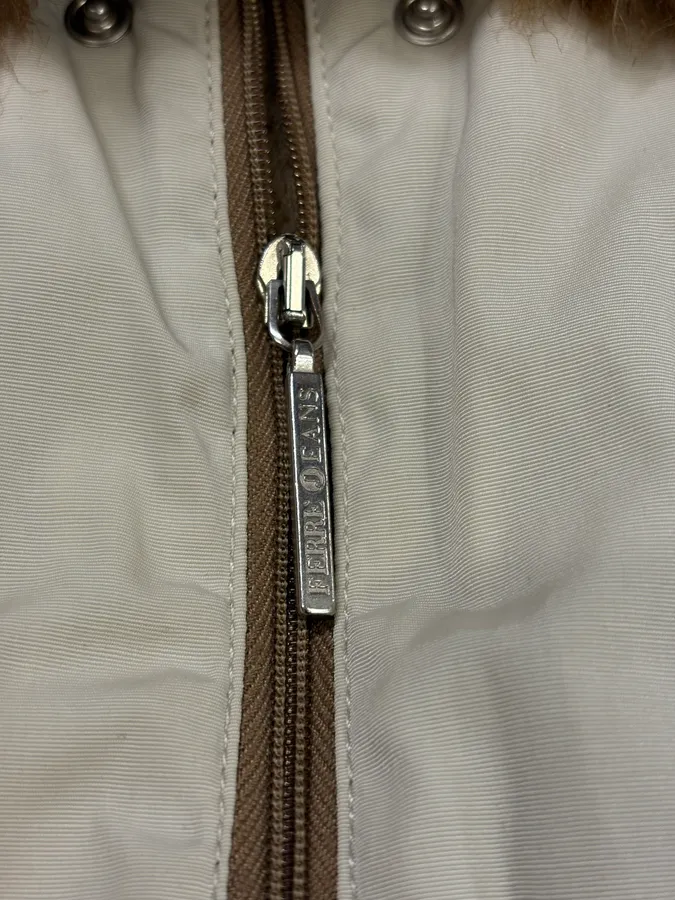 2000s Gianfranco Ferré Beige Fur Lining Bomber Jacket - Image 8
