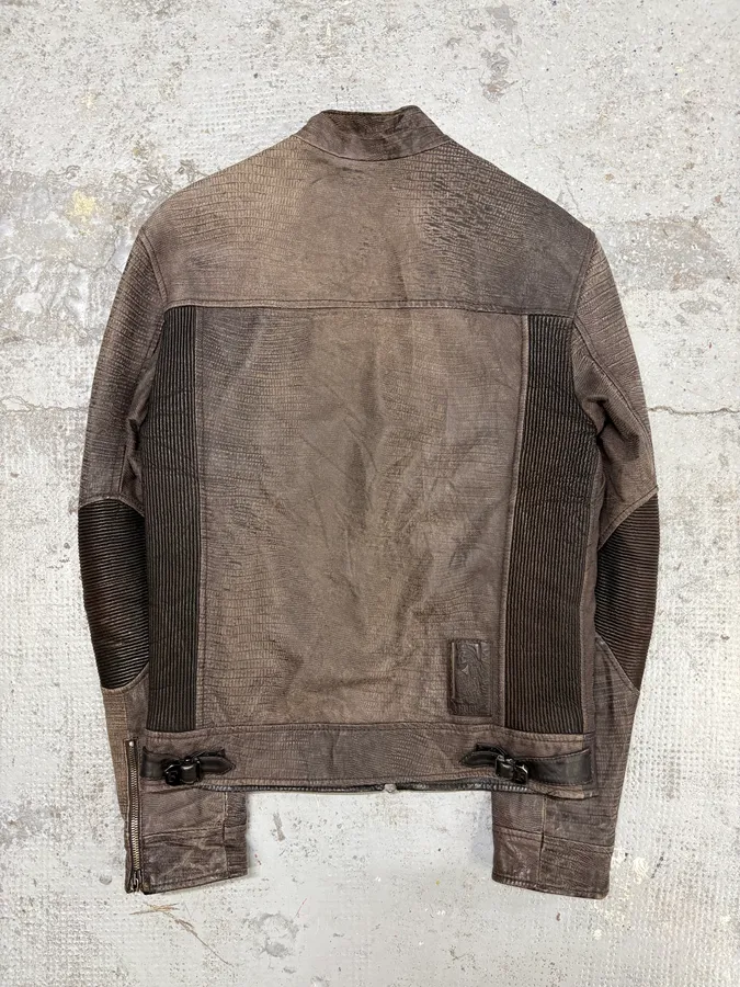 2000s Gianfranco Ferré Biker Textured Brown Leather Jacket - Image 5