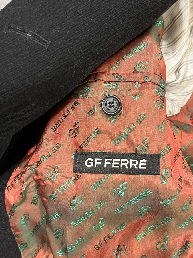 2000s Gianfranco Ferré Black Wool Double-Breasted Coat - Image 10
