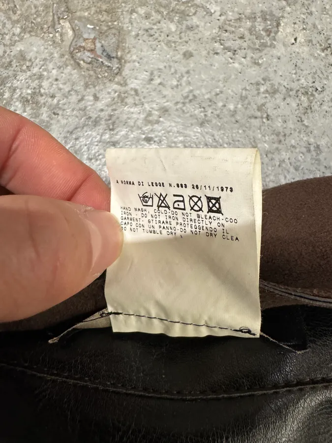 2000s Gianfranco Ferré Brown Suede Leather Jacket - Image 12