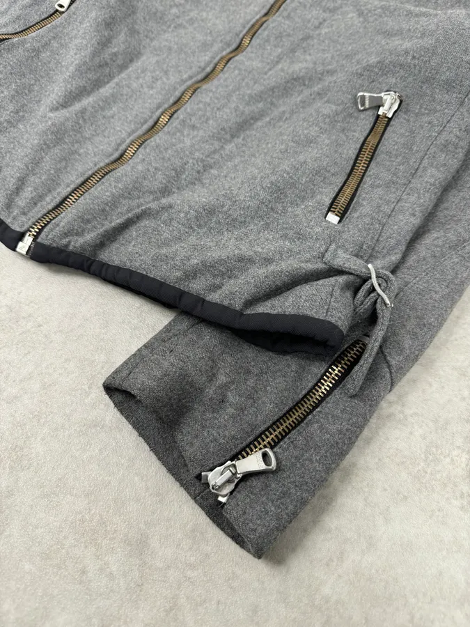 2000s Gianfranco Ferré Grey Wool Zip-up Jacket - Image 6