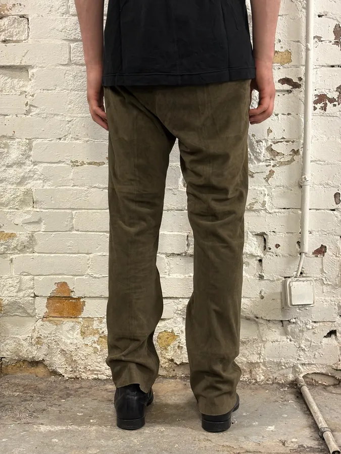 2000s Gianfranco Ferré Khaki Suede Leather Pants - Image 4