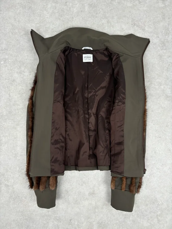 2000s Gianfranco Ferré Studio Fur Trim Sleeve Jacket - Image 9