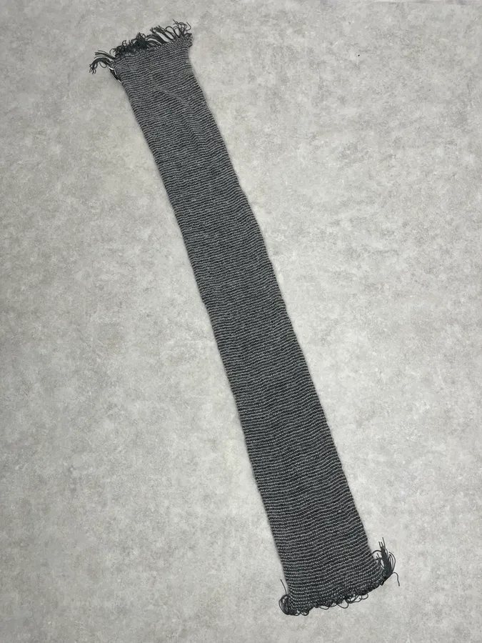 2000s Giorgio Armani Grey Cozy Scarf - Image 5