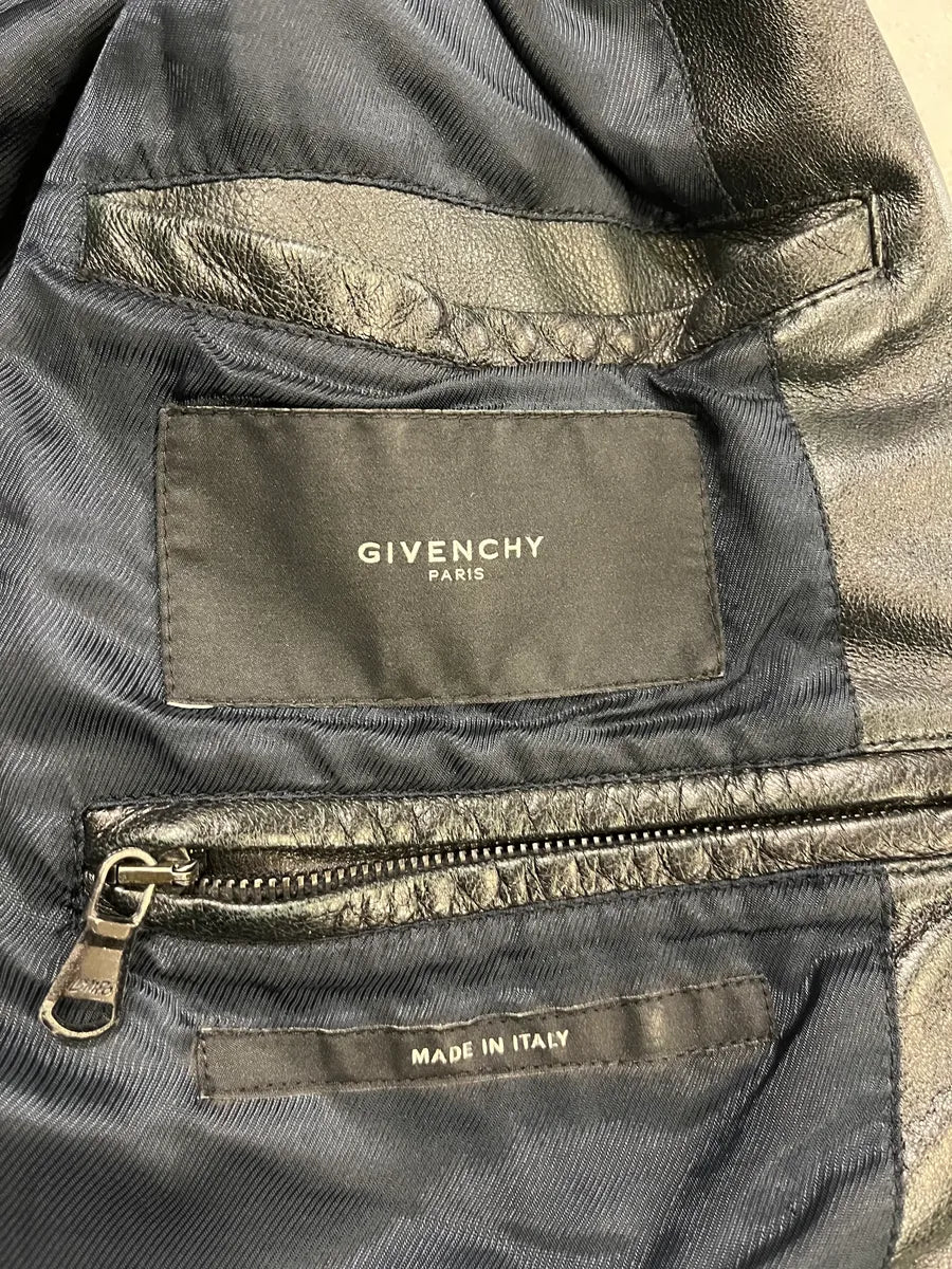 2000s Givenchy Multi-Pockets Aged Grey Leather Jacket - Image 10