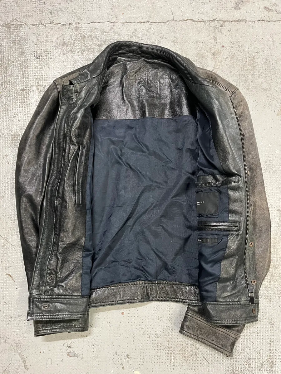 2000s Givenchy Multi-Pockets Aged Grey Leather Jacket - Image 8