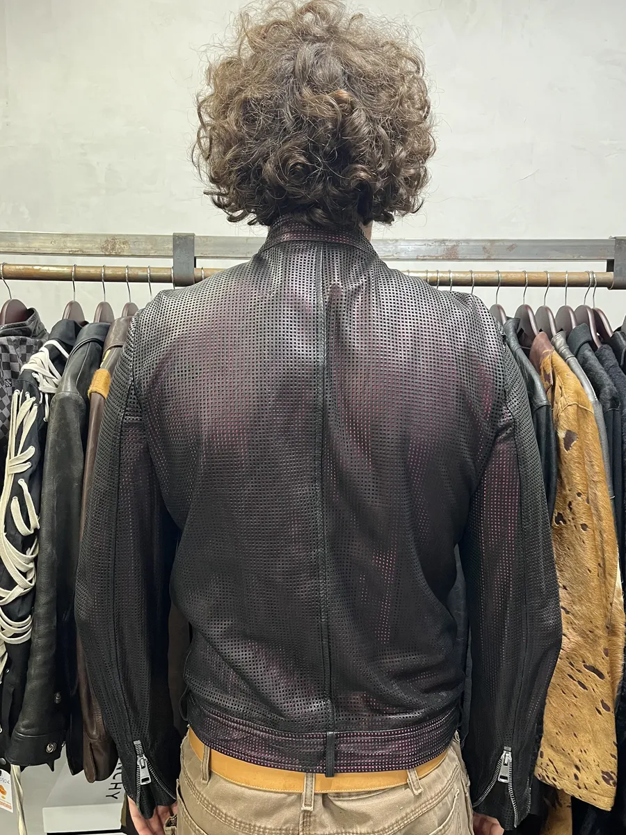 2000s Gucci Asymmetrical Perfored Biker Black & Pink Leather Jacket - Image 3