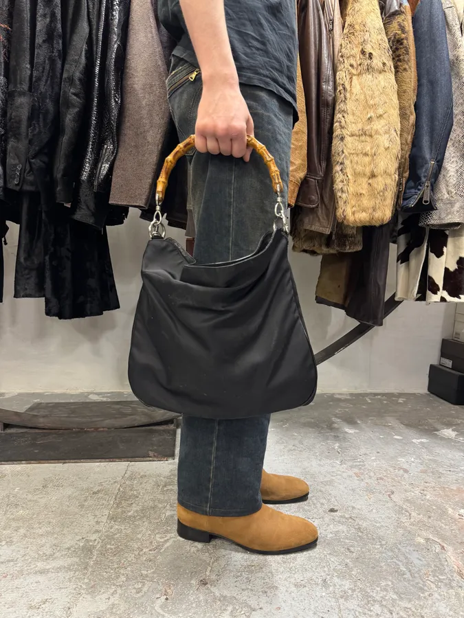 2000s Gucci Bamboo Black Nylon Messenger Shoulder Bag - Image 2