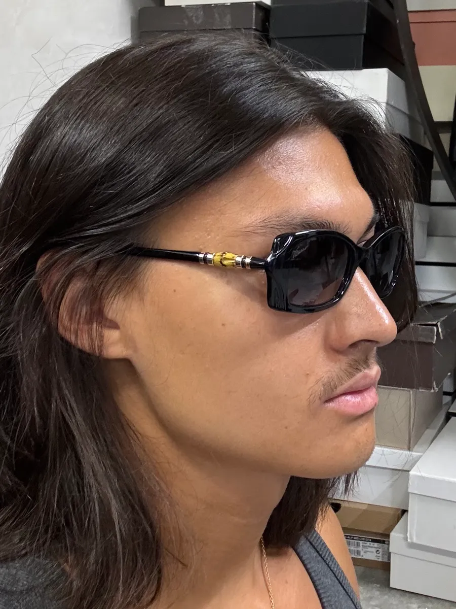2000s Gucci Bamboo Black Sunglasses - Image 2