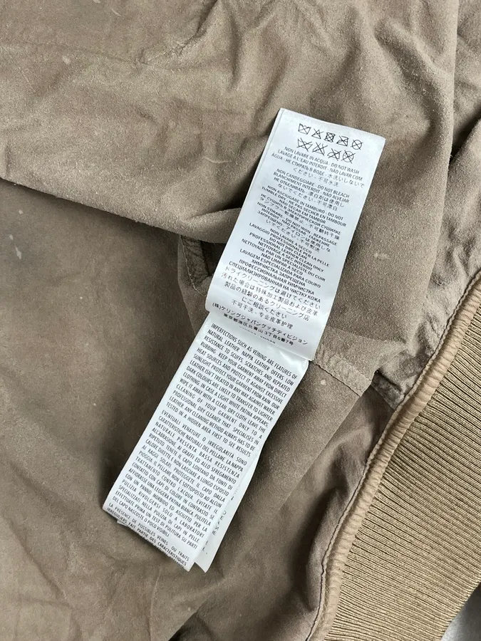 2000s Gucci Beige Leather Bomber Jacket - Image 13