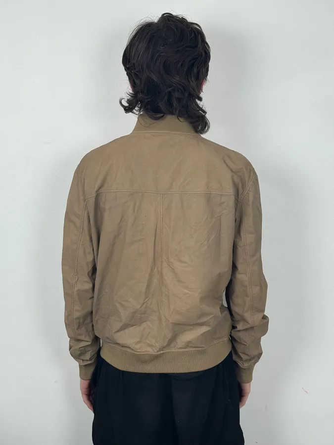 2000s Gucci Beige Leather Bomber Jacket - Image 3