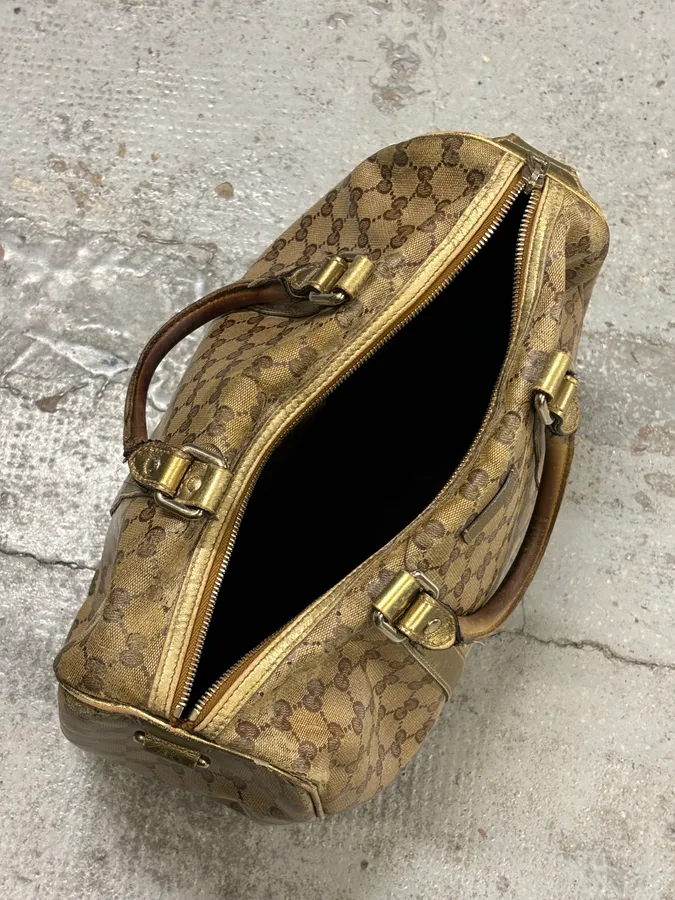 2000s Gucci Beige Monogram Canvas Tote Bag - Image 14