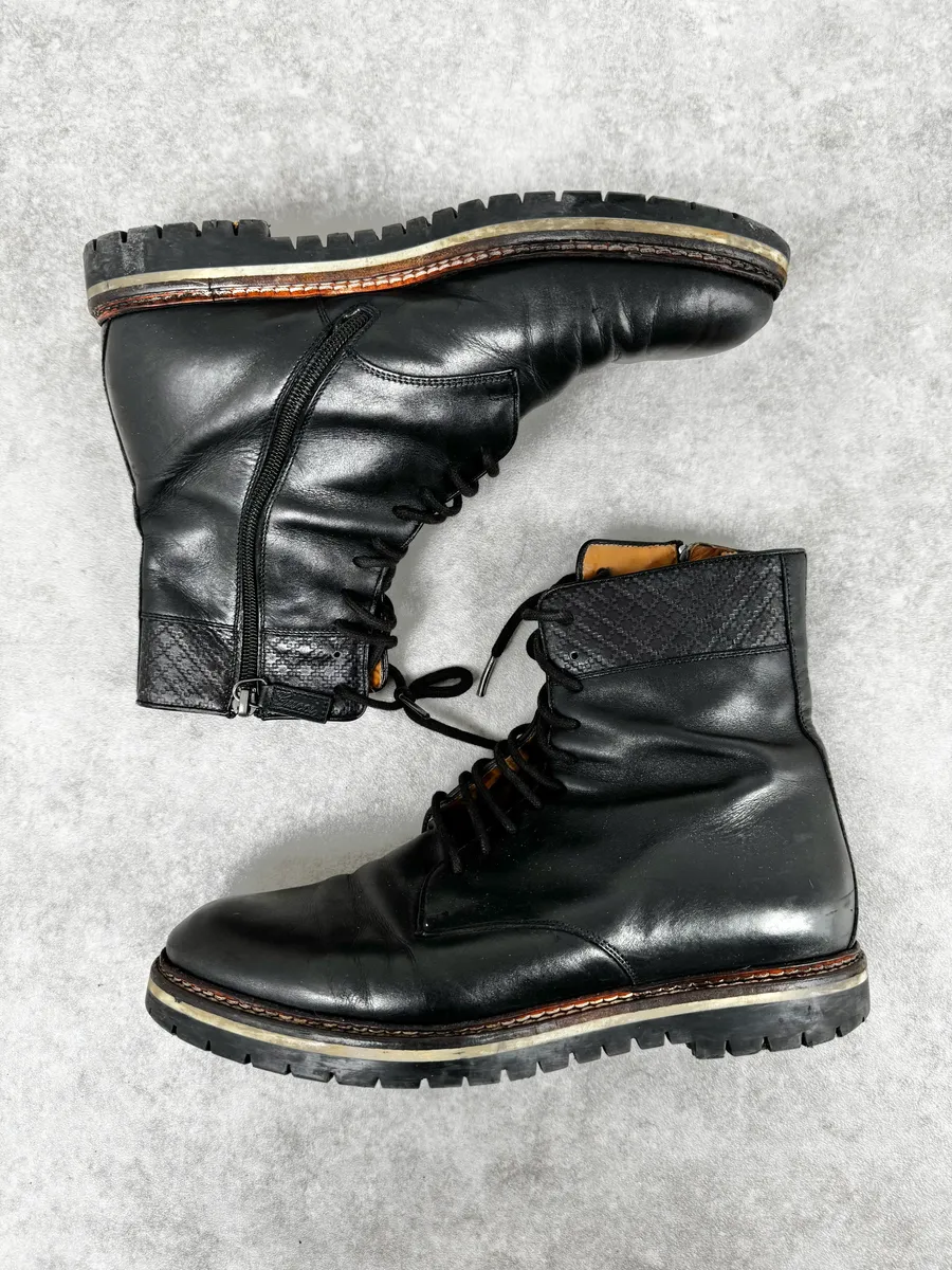 2000s Gucci Black Ankle Leather Boots - Image 2