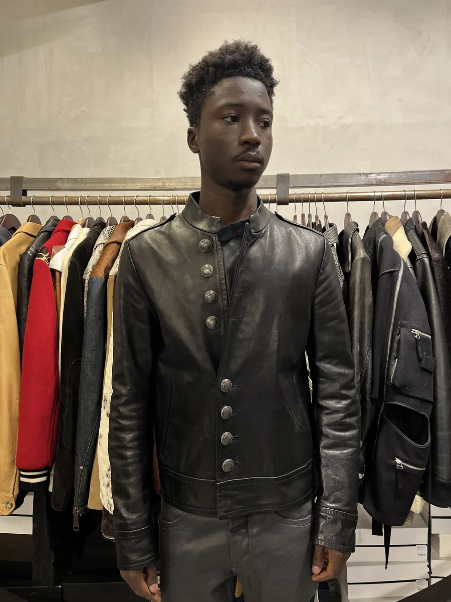 2000s Gucci Black Asymmetrical Buttoned Leather Jacket - Image 2