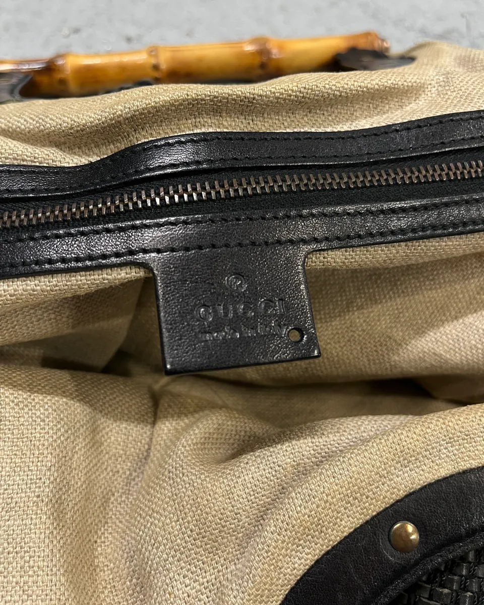 2000s Gucci Black Bamboo Handle Hobo Bag - Image 10