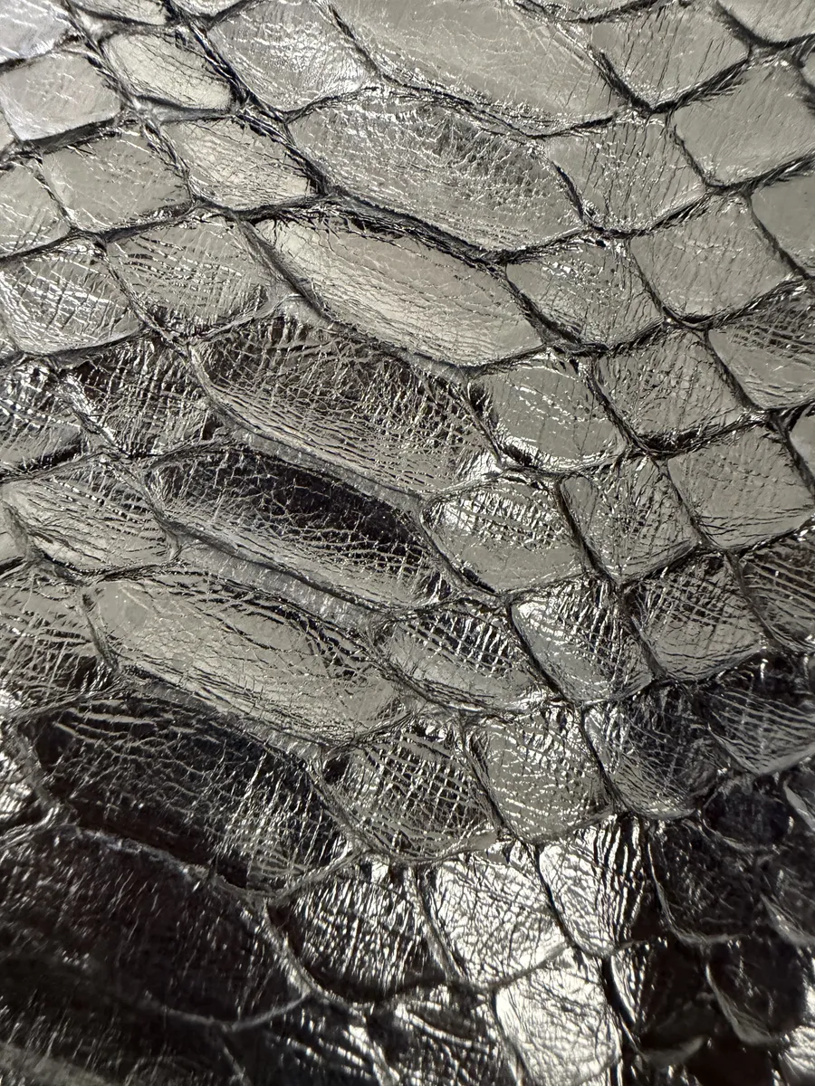 2000s Gucci Black & Brown Python Leather Obscure T-Shirt - Image 10