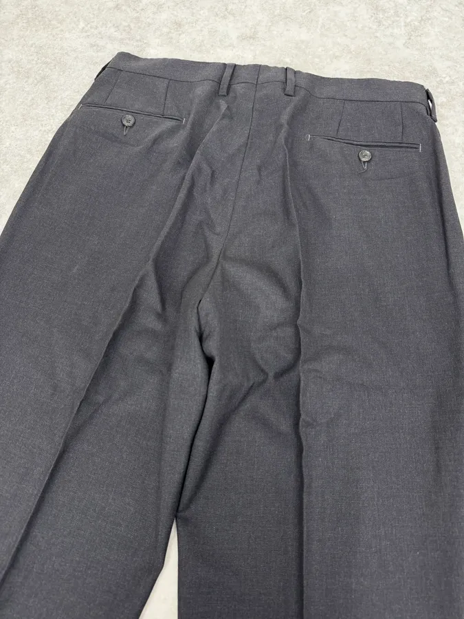 2000s Gucci Black Classy Tailored Blazer & Pants - Image 12