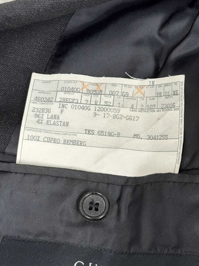 2000s Gucci Black Classy Tailored Blazer & Pants - Image 19
