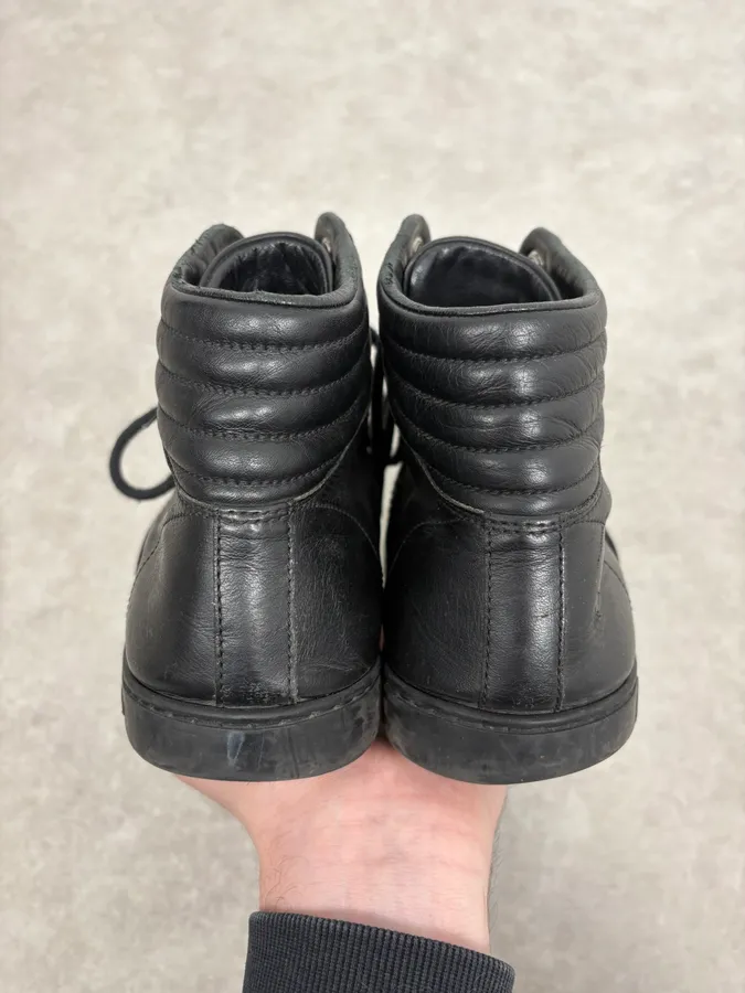 2000s Gucci Black Italian Leather High Sneakers - Image 7