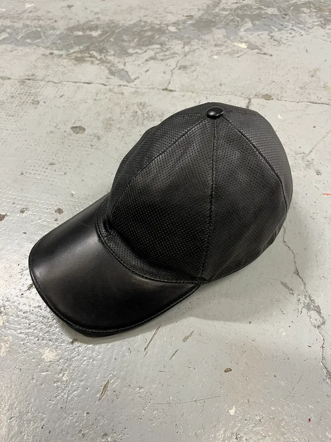 2000s Gucci Black Leather Perfored Cap - Image 6