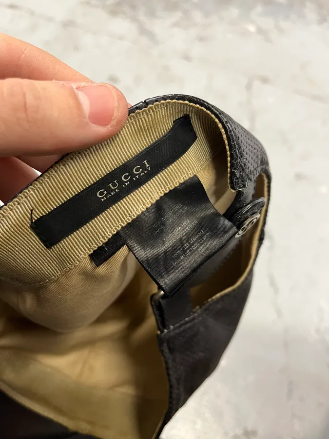 2000s Gucci Black Leather Perfored Cap - Image 9