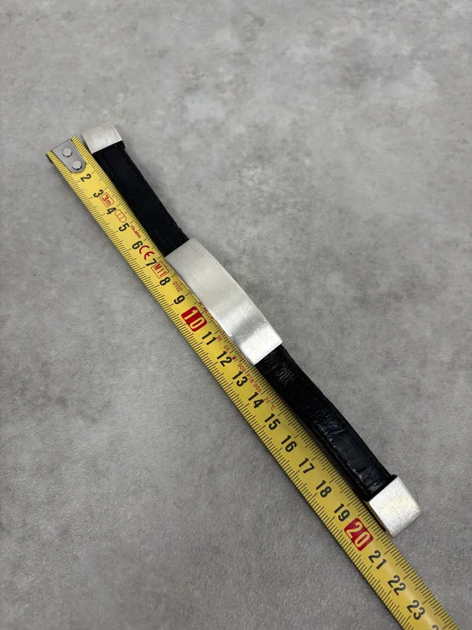 2000s Gucci Black Leather Silver Grey Avant-Garde Bracelet - Image 7