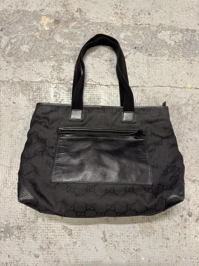 2000s Gucci Black Monogram Handle Bag - Image 2