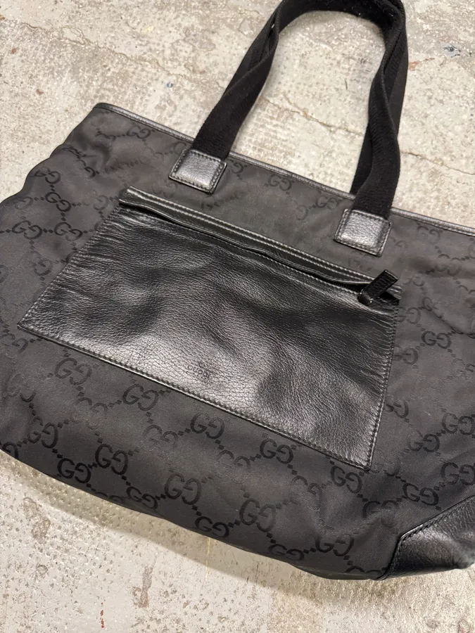 2000s Gucci Black Monogram Handle Bag - Image 5