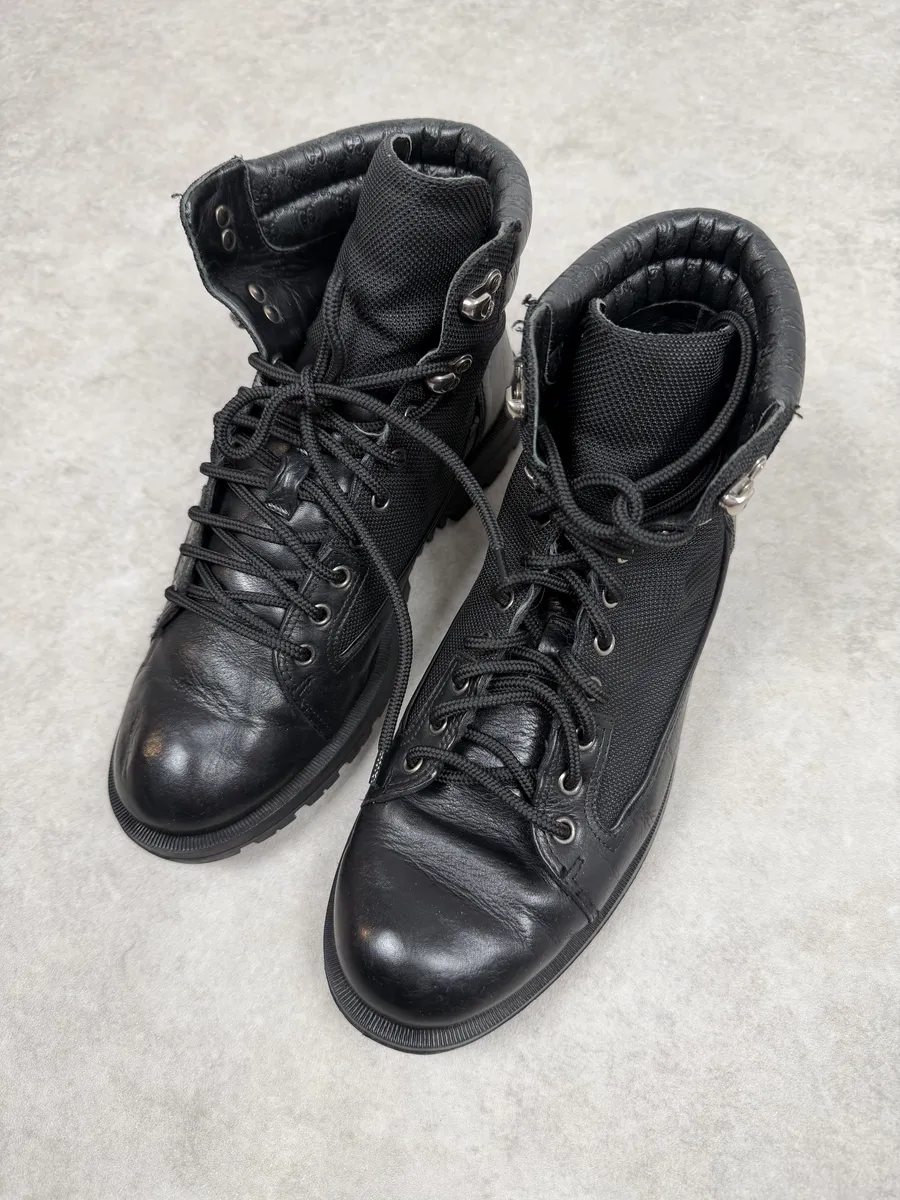 2000s Gucci Black Signature Leather Boots - Image 4