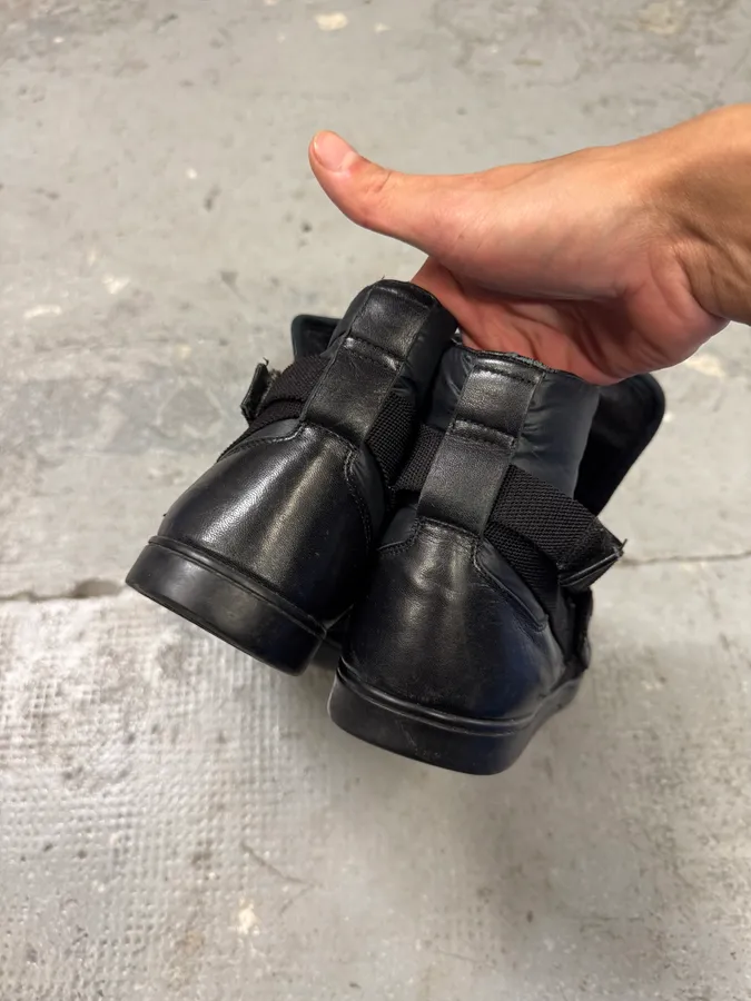 2000s Gucci Black Strap Buckle Mid Sneakers - Image 6