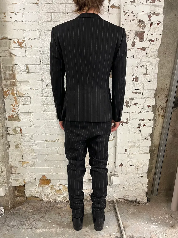 2000s Gucci Black Wool Pinstriped Suit by Tom Ford - Image 3