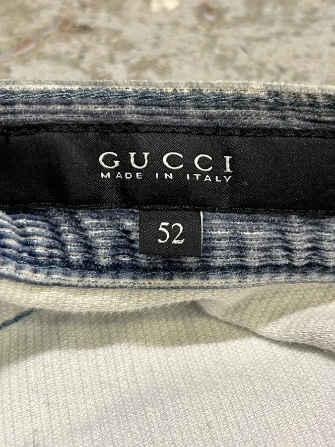 2000s Gucci Blue Velvet Pants - Image 9
