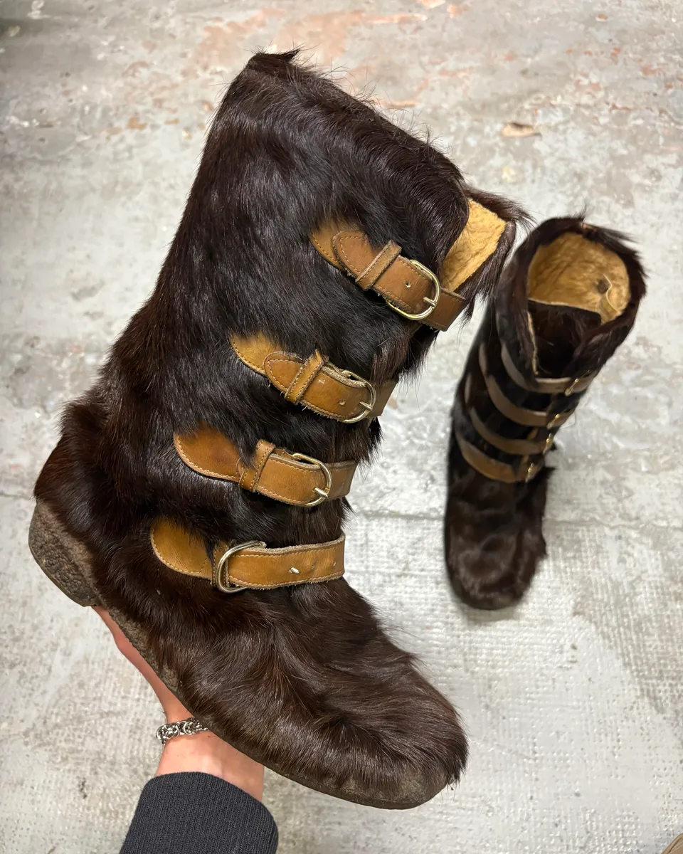 2000s Gucci Brown Fur Scratch Boots