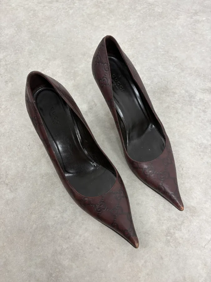 2000s Gucci Brown Monogram Leather Heels - Image 4