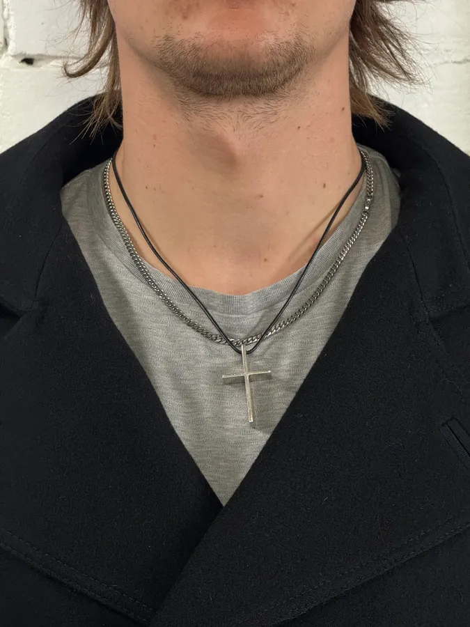 2000s Gucci Cross Pendant Necklace by Tom Ford - Image 2