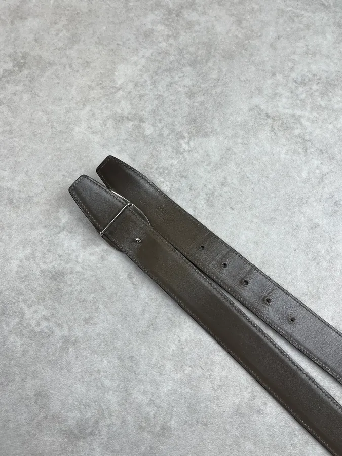 2000s Gucci Dark Brown Leather Logo G-Buckle Belt - Image 4