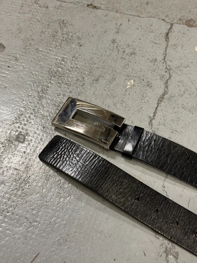 2000s Gucci G Black Leather Belt - Image 3