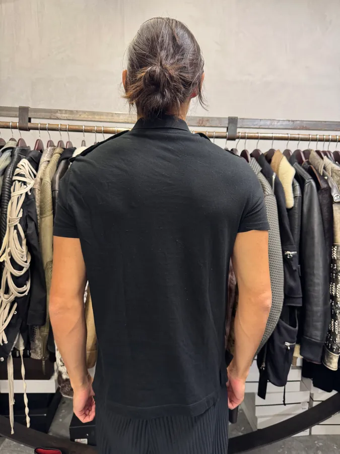 2000s Gucci G Molding Black Polo - Image 3