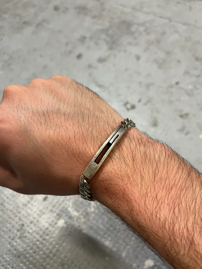 2000s Gucci G Propaganda Silver Grey Bracelet - Image 2